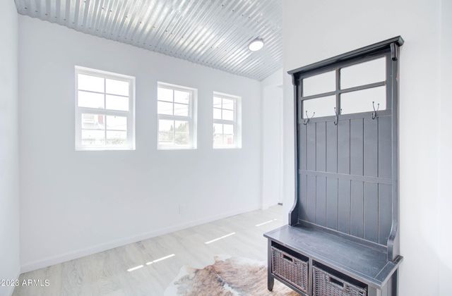 258 S SUTHERLAND Street, Globe, AZ 85501