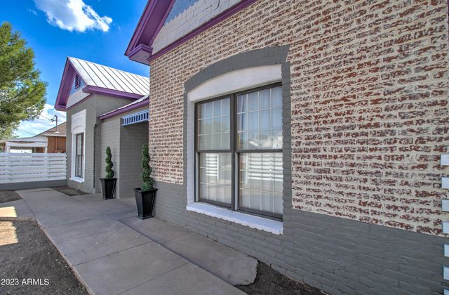 258 S SUTHERLAND Street, Globe, AZ 85501