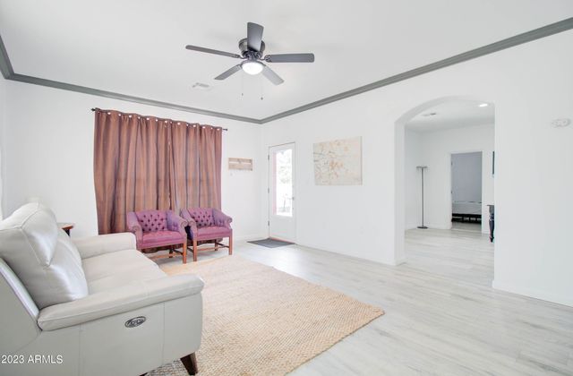 258 S SUTHERLAND Street, Globe, AZ 85501