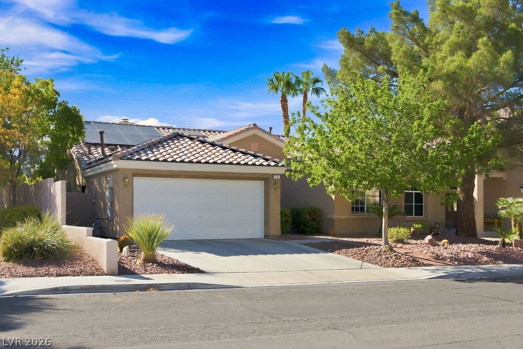 2257 Black Pine Drive, Las Vegas, NV 89134 — photo 2