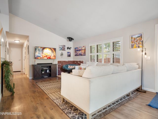 120 Summerset Drive, Verdi, NV 89439