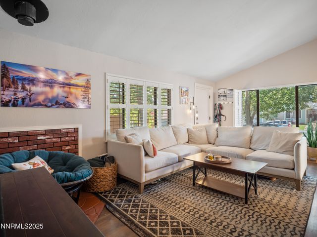 120 Summerset Drive, Verdi, NV 89439