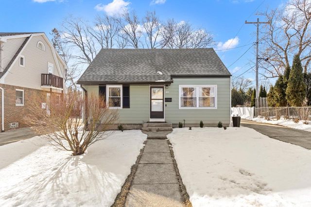 9131 W MT VERNON AVENUE, Milwaukee, WI 53226