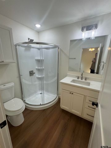 21070 C R 4147, Lindale, TX 75771