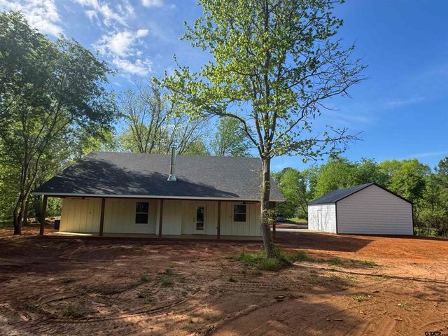 21070 C R 4147, Lindale, TX 75771