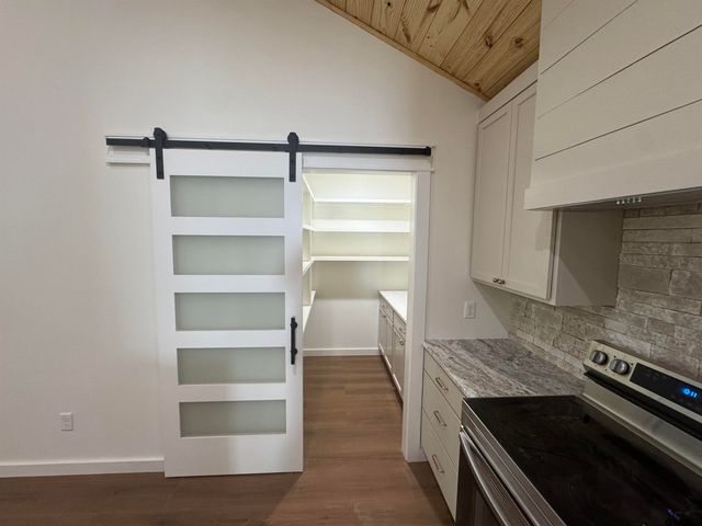 21070 C R 4147, Lindale, TX 75771