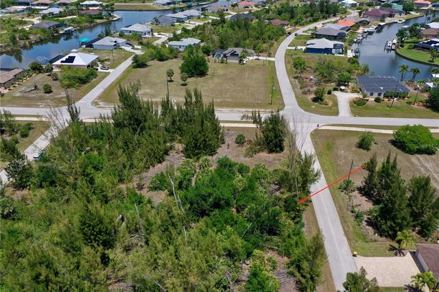 8409 ANTWERP CIRCLE, Port Charlotte, FL 33981