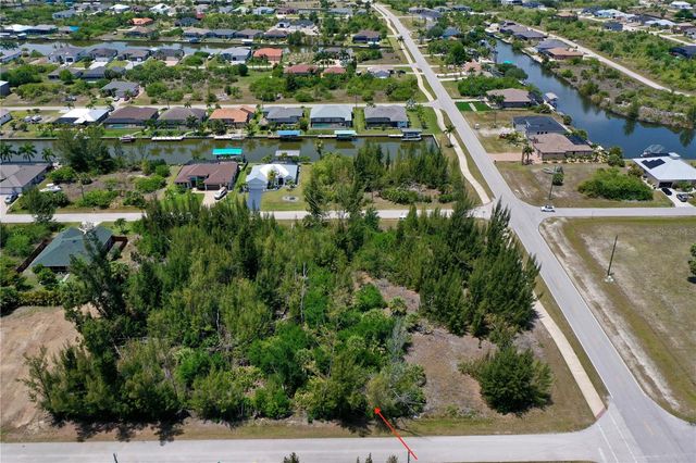 8409 ANTWERP CIRCLE, Port Charlotte, FL 33981