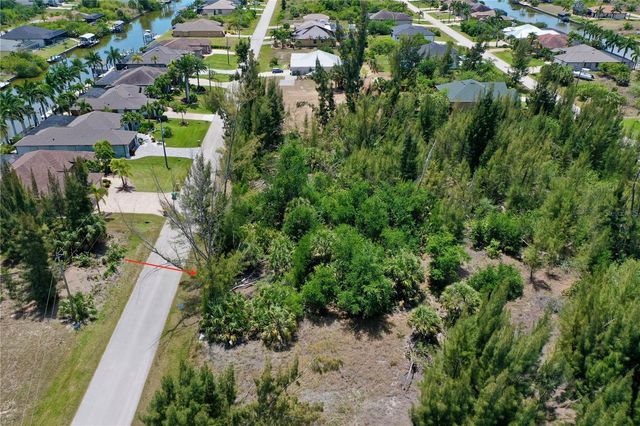 8409 ANTWERP CIRCLE, Port Charlotte, FL 33981
