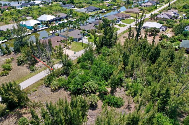 8409 ANTWERP CIRCLE, Port Charlotte, FL 33981