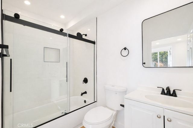 625 Orizaba Avenue 5, Long Beach, CA 90814