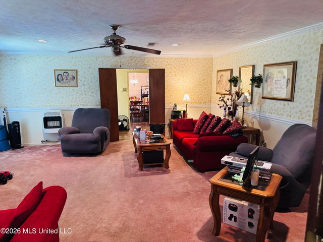 1225 Dardanelle Drive, Jackson, MS 39204