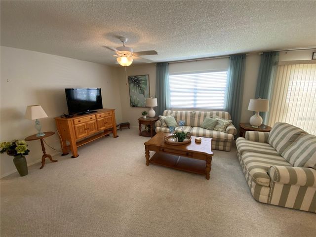 1672 DURAN DRIVE, The Villages, FL 32162