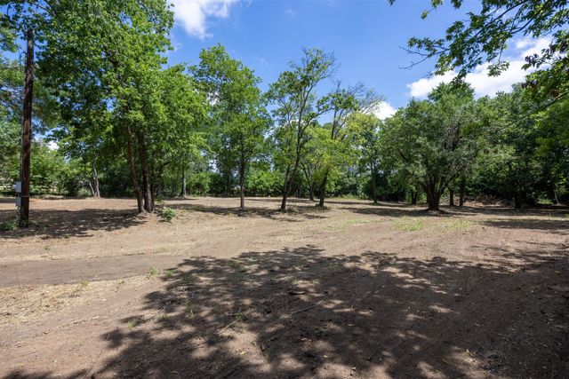 420 County Road 1021, Burleson, TX 76028