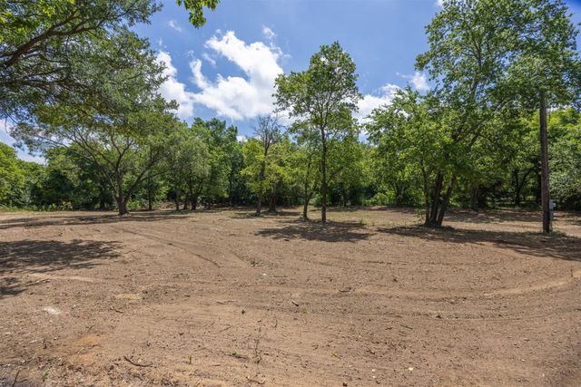 420 County Road 1021, Burleson, TX 76028