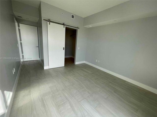 2000 Metropica Way 804, Sunrise, FL 33323