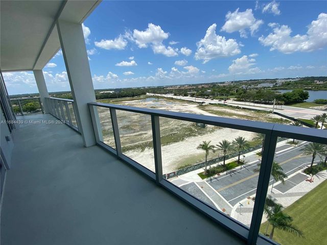 2000 Metropica Way 804, Sunrise, FL 33323