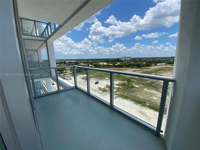 2000 Metropica Way 804, Sunrise, FL 33323