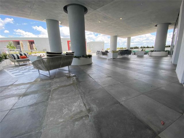 2000 Metropica Way 804, Sunrise, FL 33323