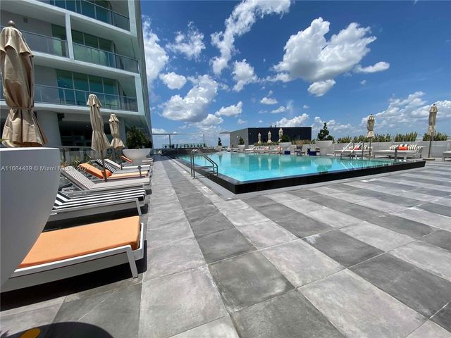 2000 Metropica Way 804, Sunrise, FL 33323