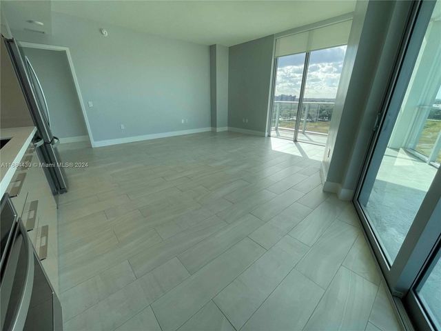 2000 Metropica Way 804, Sunrise, FL 33323