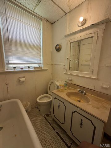 1327 Goodfellow Boulevard, St Louis, MO 63112