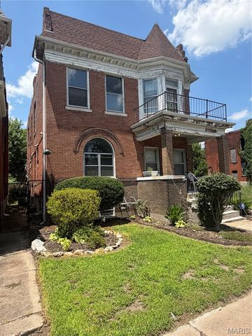 1327 Goodfellow Boulevard, St Louis, MO 63112