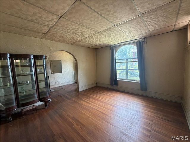 1327 Goodfellow Boulevard, St Louis, MO 63112