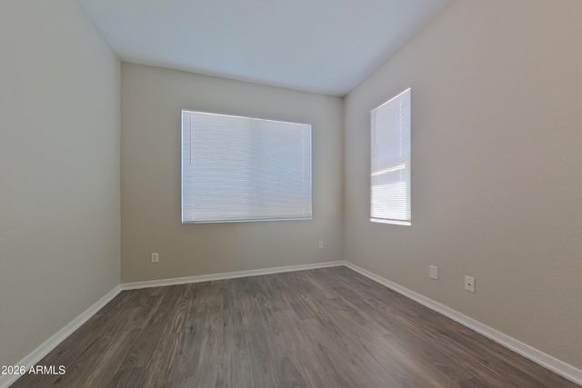 6619 W GOLDEN Lane, Glendale, AZ 85302