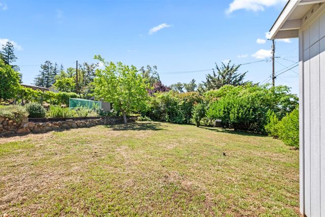 4408 Shorthorn Rd, Rescue, CA 95672