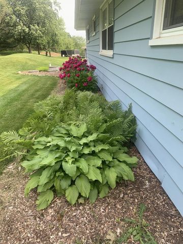 6349 Nabob DRIVE, West Bend, WI 53095