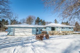 6349 Nabob DRIVE, West Bend, WI 53095