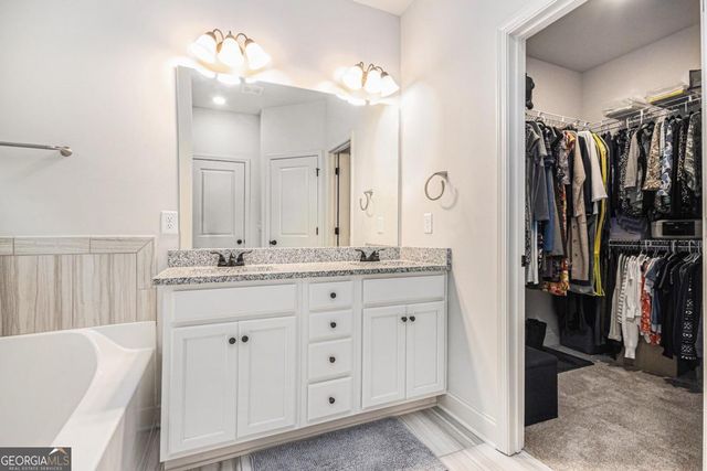 1195 Awenasa Drive, Villa Rica, GA 30180
