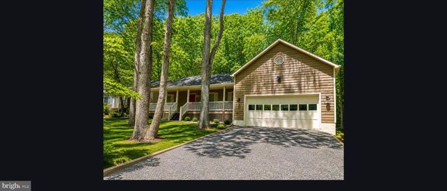 1002 EASTOVER PKWY, Locust Grove, VA 22508