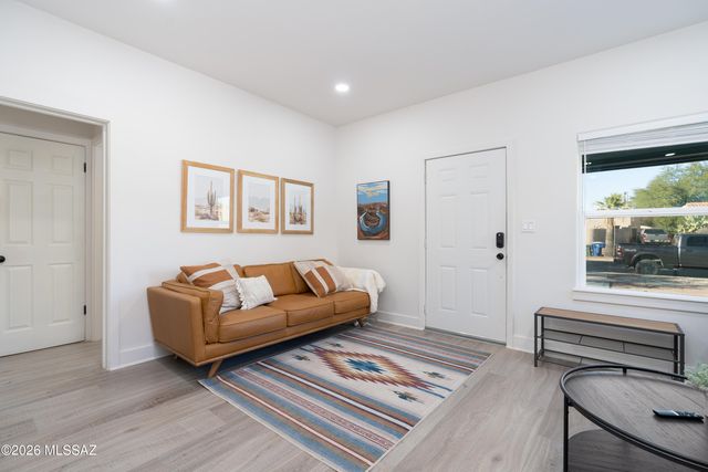 1824 E 7th Street, Tucson, AZ 85719