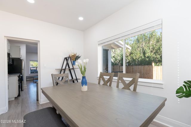 1824 E 7th Street, Tucson, AZ 85719
