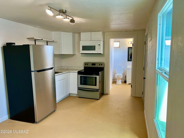 1824 E 7th Street, Tucson, AZ 85719