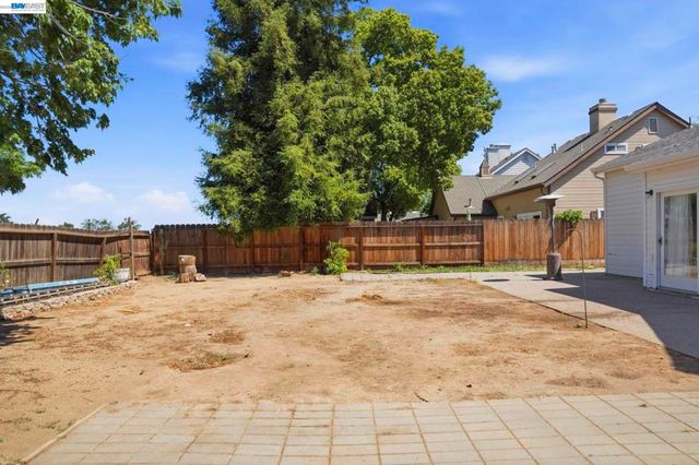 761 Heritage Pl, Tracy, CA 95377