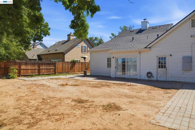 761 Heritage Pl, Tracy, CA 95377