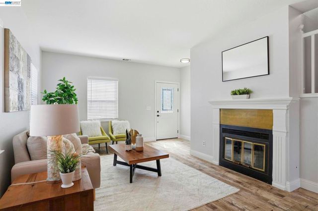 761 Heritage Pl, Tracy, CA 95377