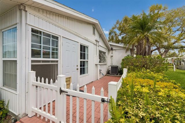 6026 LILLI WAY, Bradenton, FL 34207