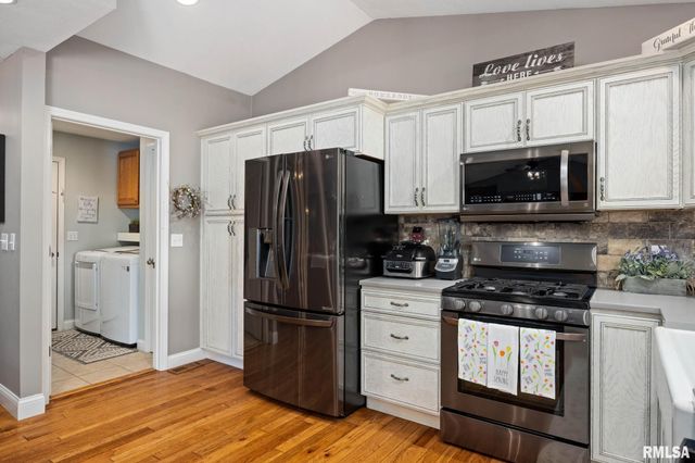 1615 ASPEN Drive, Washington, IL 61571
