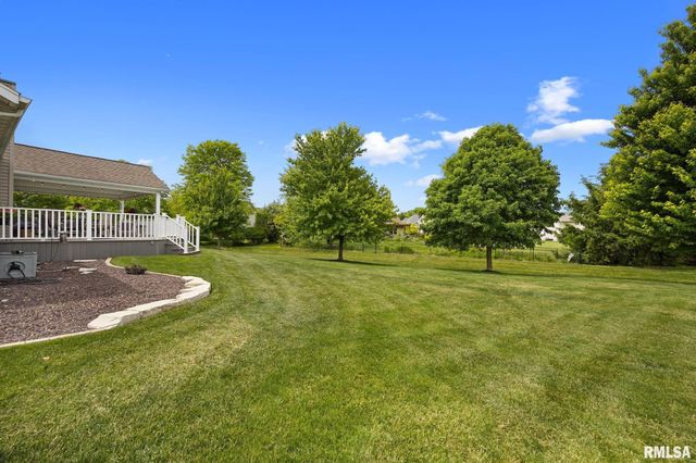 1615 ASPEN Drive, Washington, IL 61571