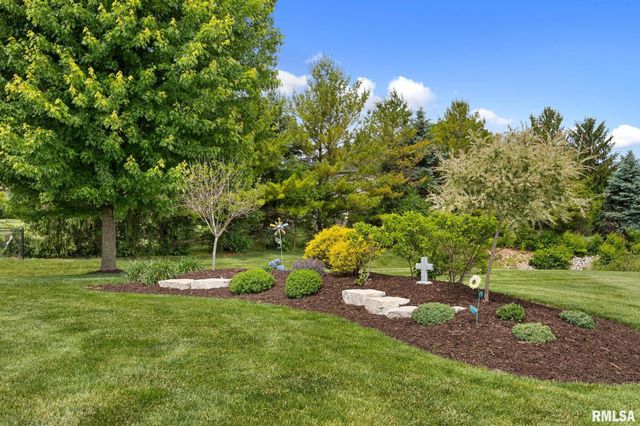 1615 ASPEN Drive, Washington, IL 61571