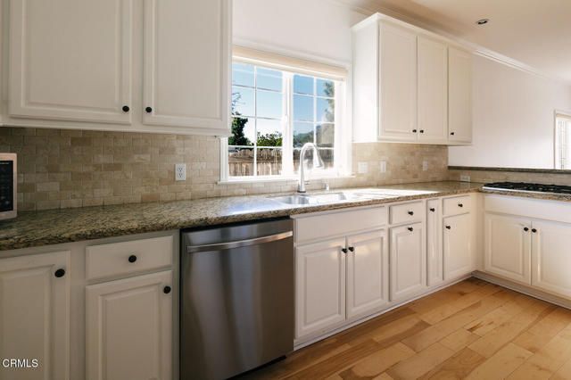 2409 Olive Avenue, La Crescenta, CA 91214