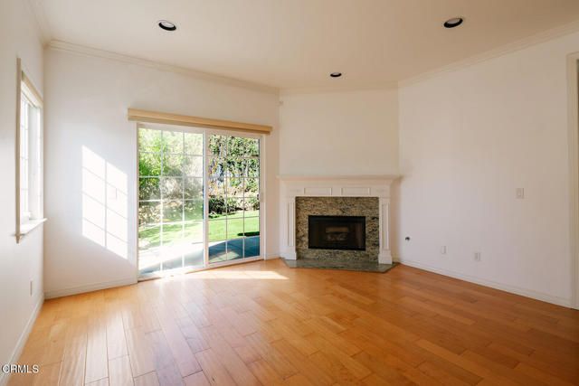 2409 Olive Avenue, La Crescenta, CA 91214