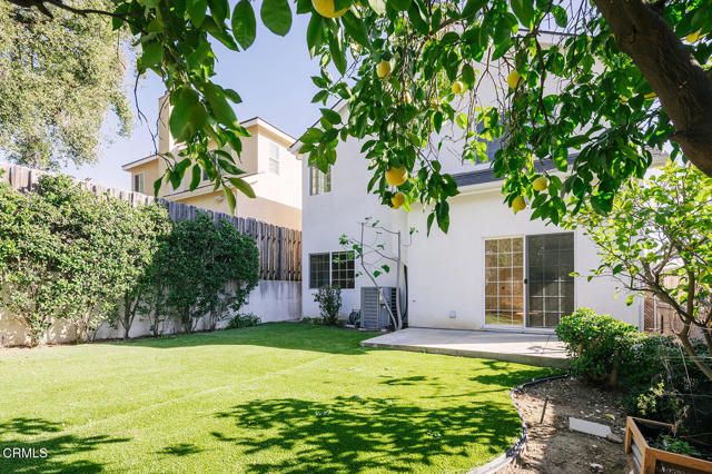 2409 Olive Avenue, La Crescenta, CA 91214