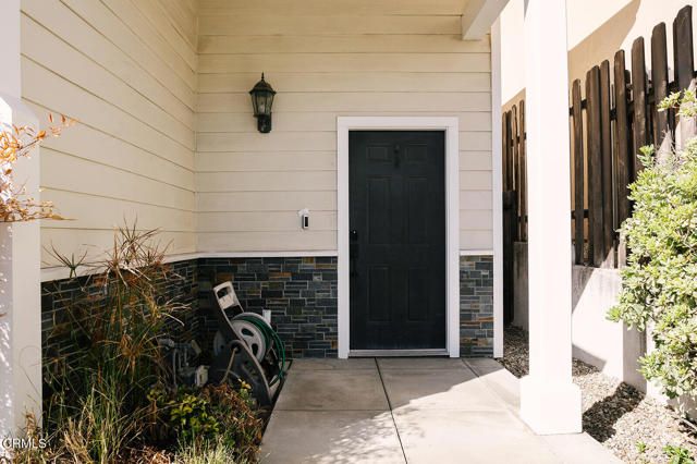 2409 Olive Avenue, La Crescenta, CA 91214