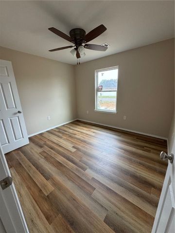 110 Millwood Road, Clarksville, AR 72830