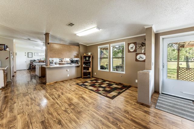 34 Harding Road, Huntsville, TX 77340